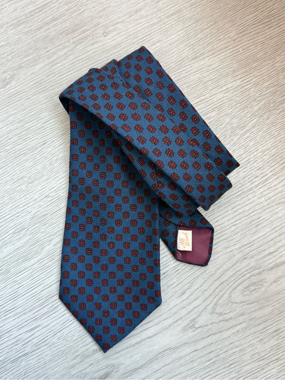 Brooks Brothers “346” All Wool Tie Blue Foulard Print